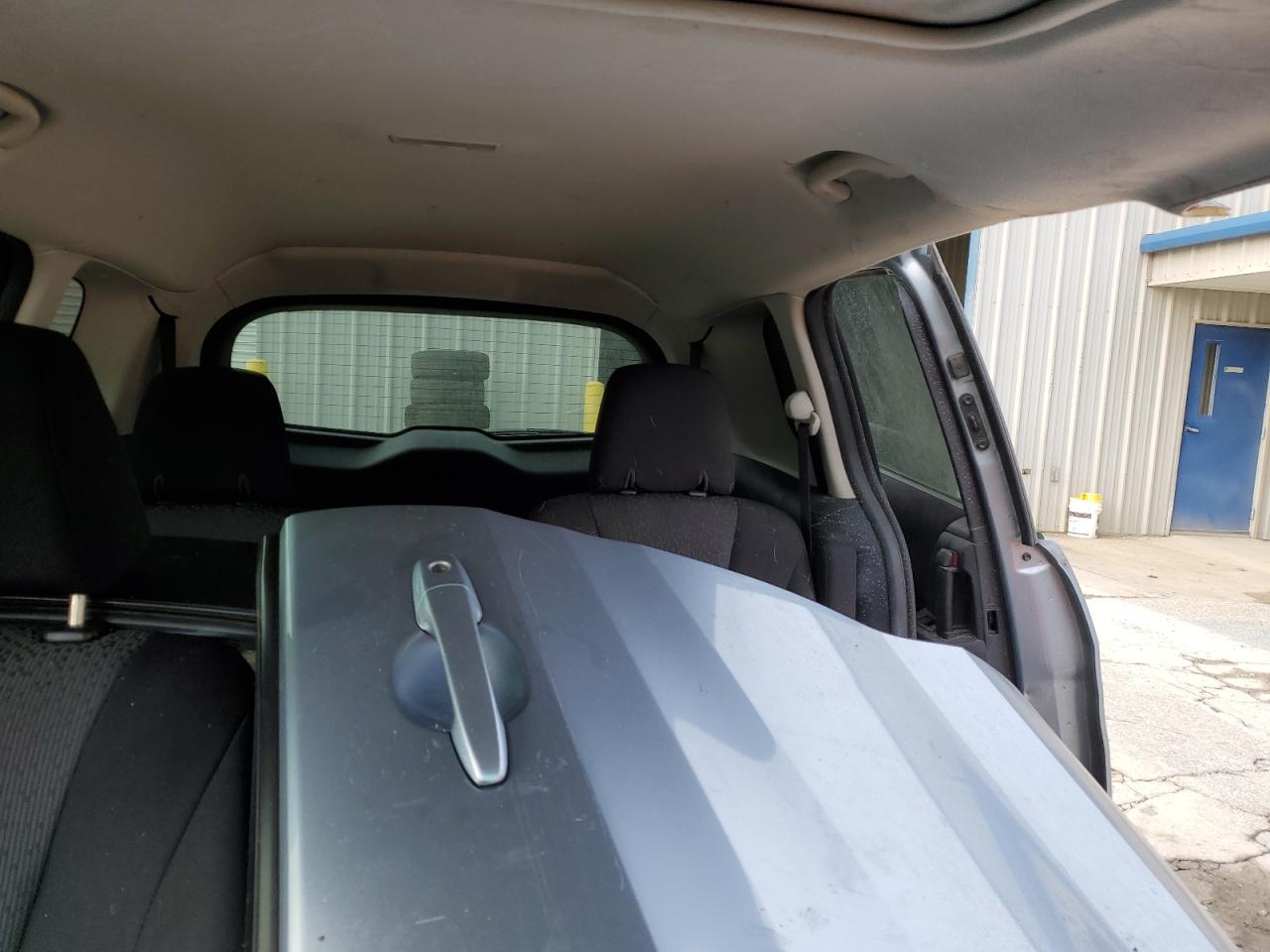 2012 Mazda 5 - Image 10