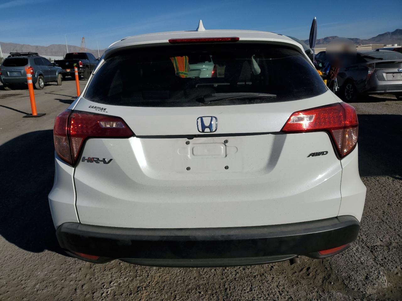 VIN 3CZRU6H50JM709874 2018 HONDA HR-V no.6