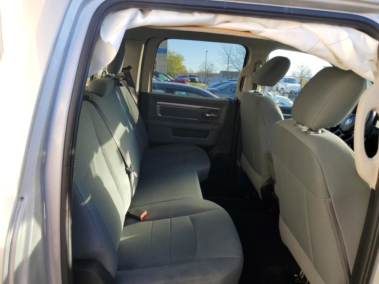 2019 RAM 1500 - Image 10
