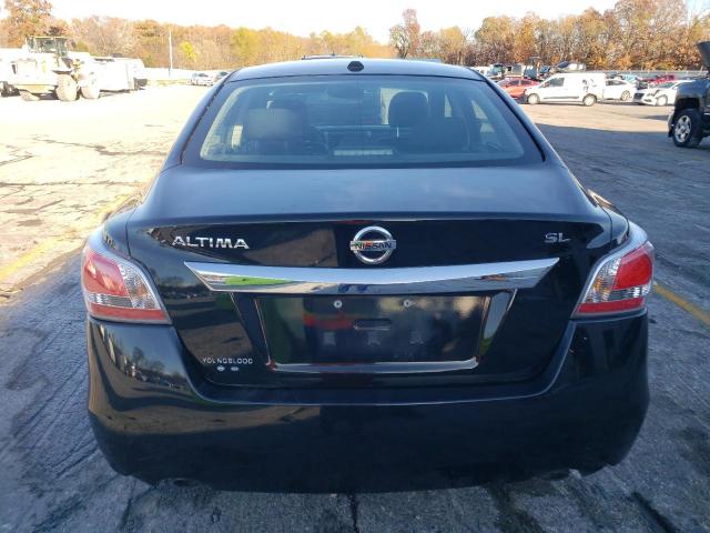  NISSAN ALTIMA 2015 Чорний