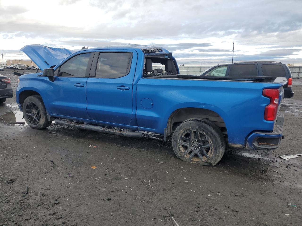 2023 Chevrolet Silverado - Image 2