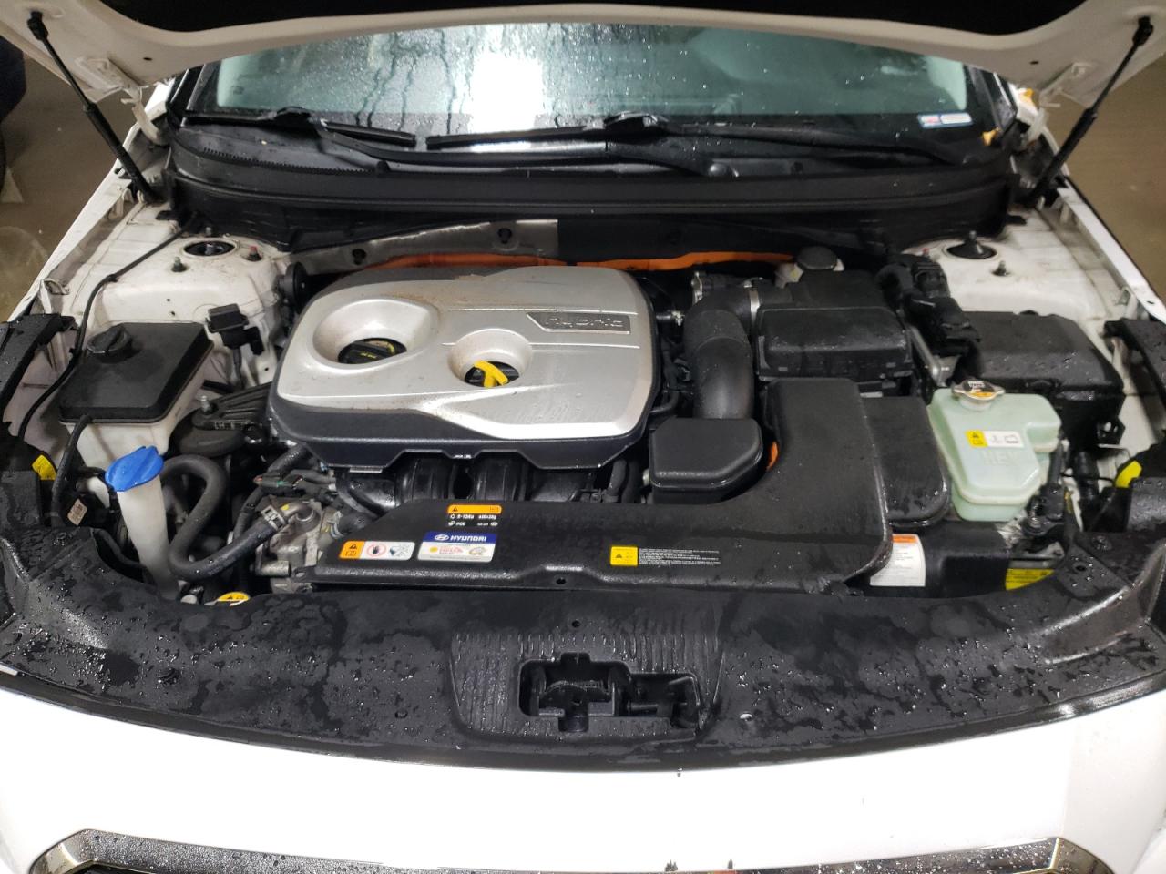 2017 Hyundai Sonata - Image 11