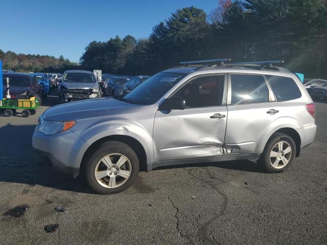 Паркетники SUBARU FORESTER 2013 Серый