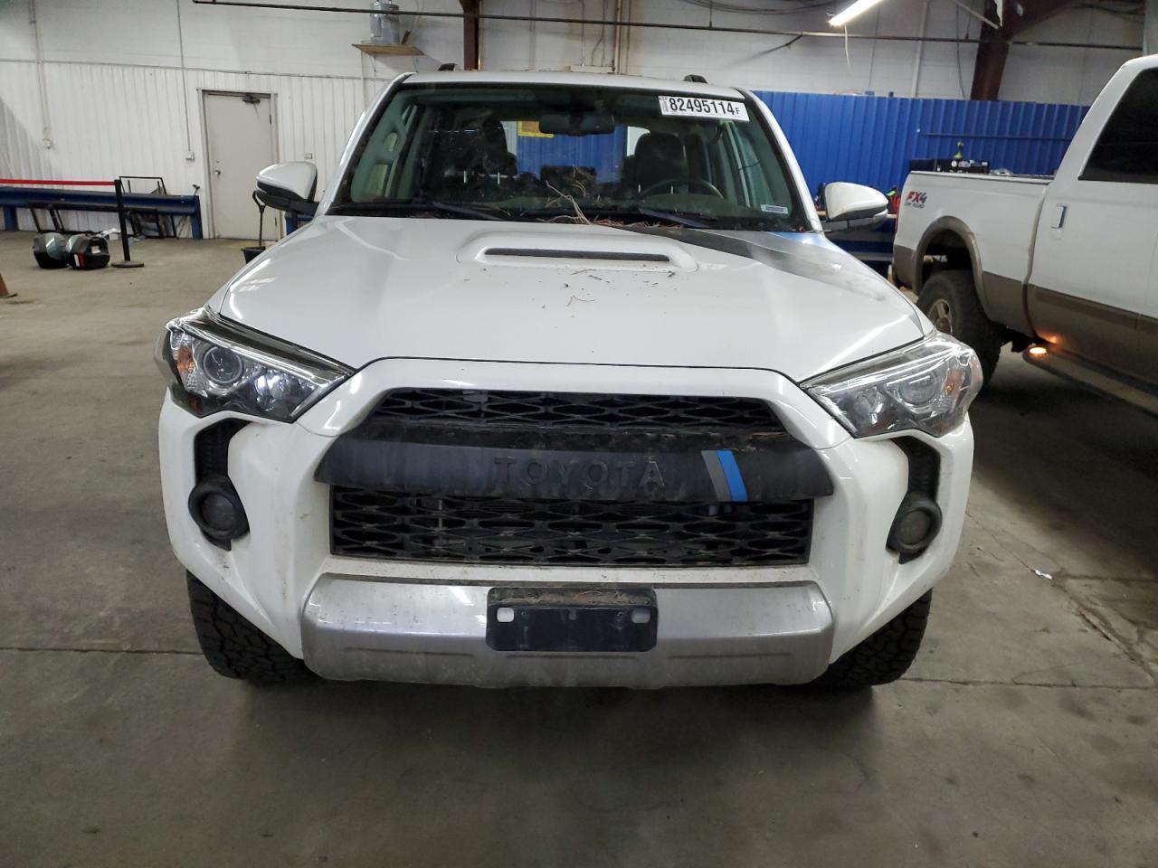 VIN JTEBU5JR7K5634107 2019 TOYOTA 4RUNNER no.5