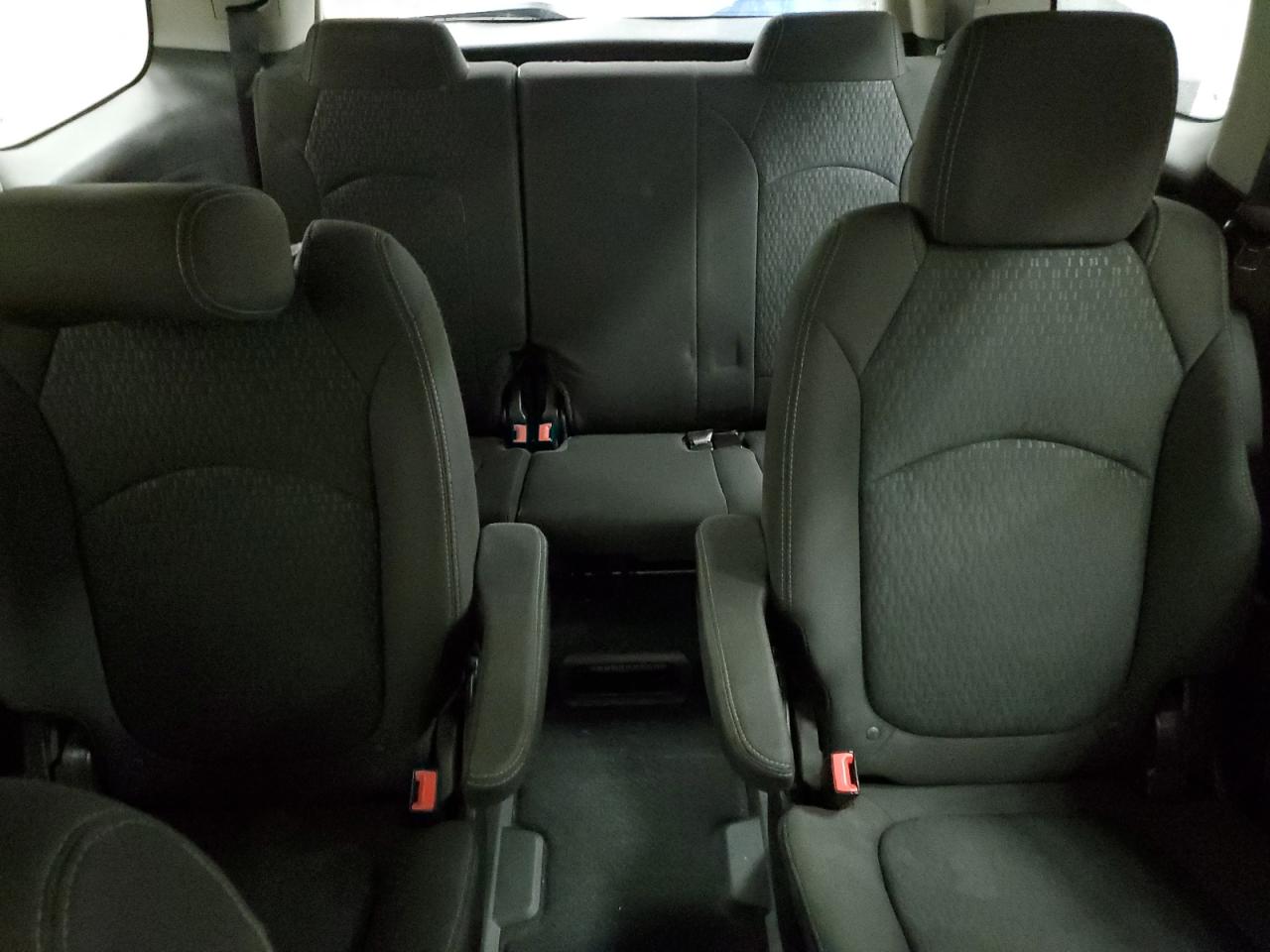 2016 GMC Acadia - Image 10