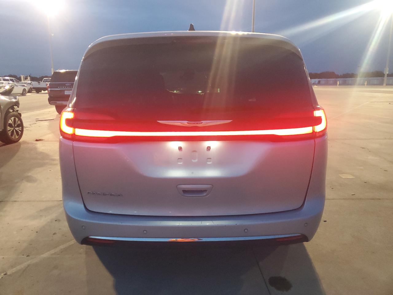 2023 Chrysler Pacifica Touring L VIN: 2C4RC1BG3PR532373 Lot: 80010214