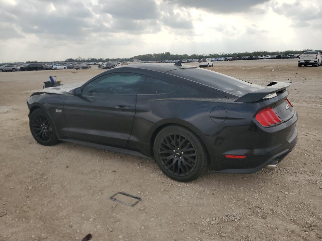 2020 Ford Mustang - Image 2