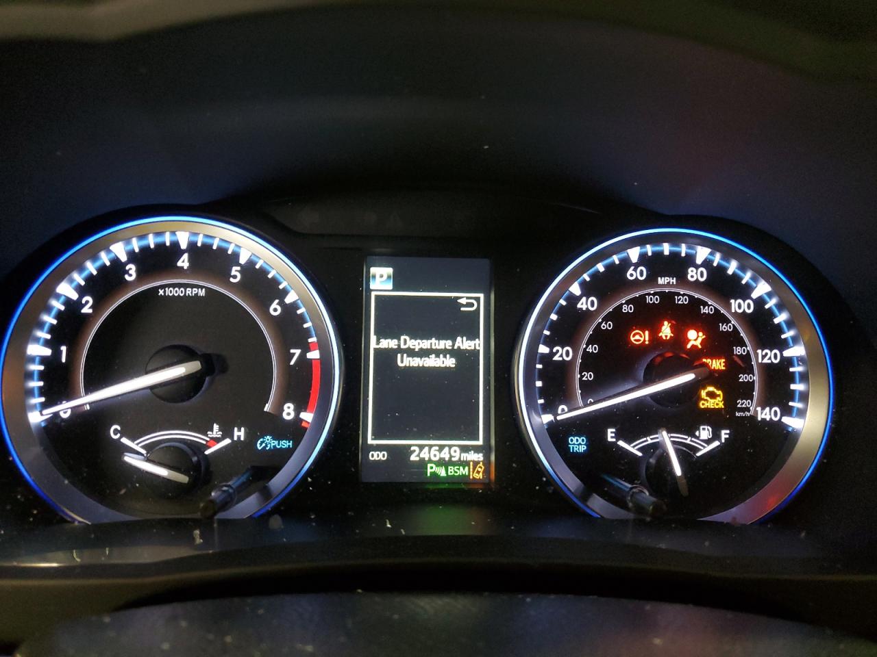 2019 Toyota Highlander - Image 9