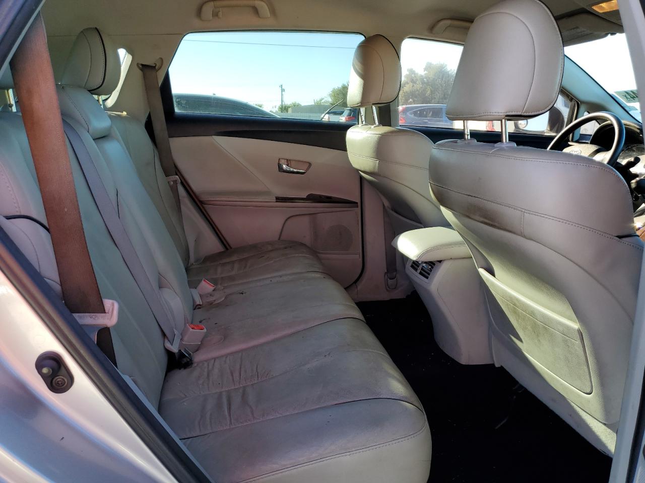 2009 Toyota Venza - Image 11