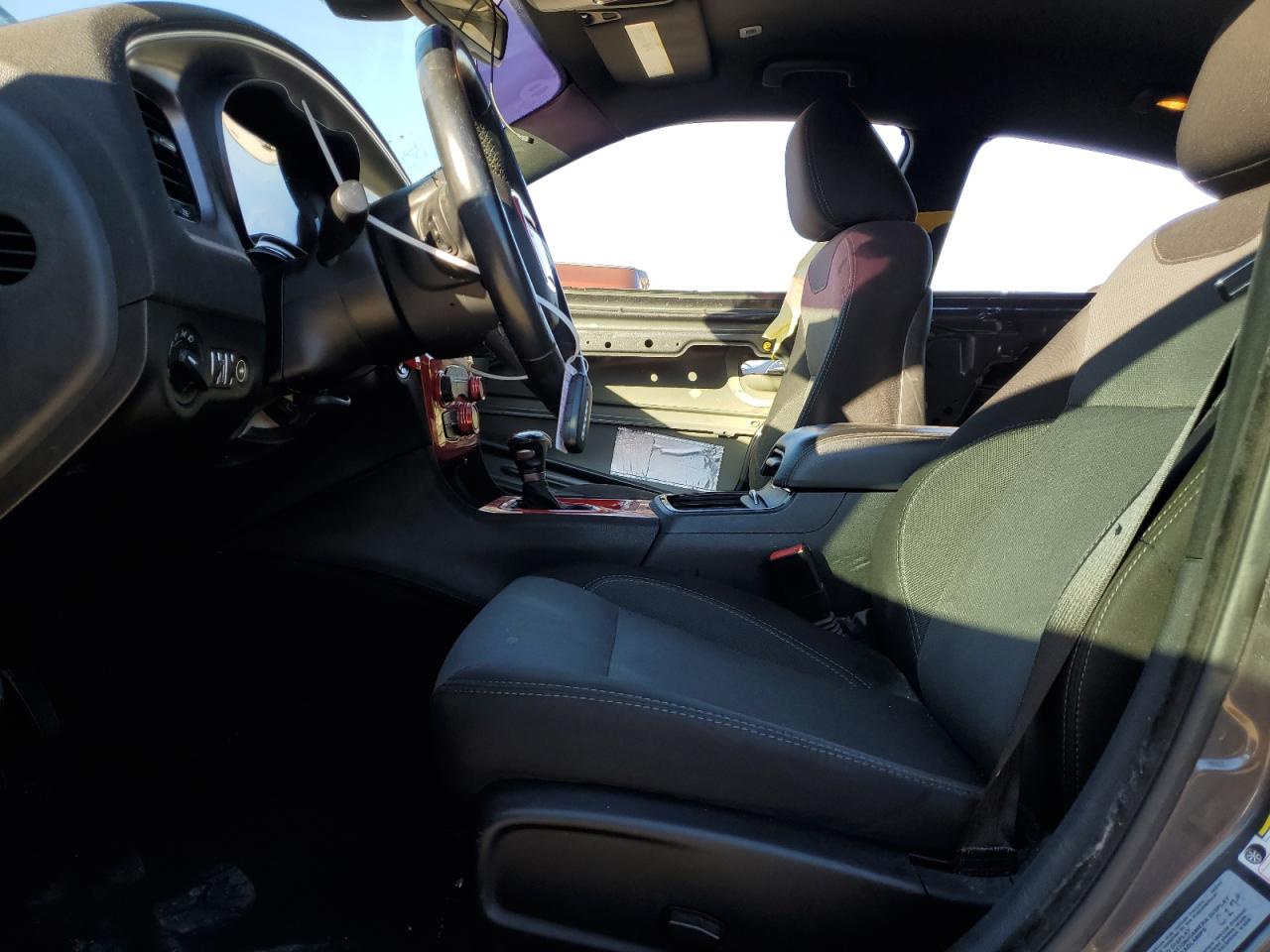 2017 Dodge Charger - Image 7