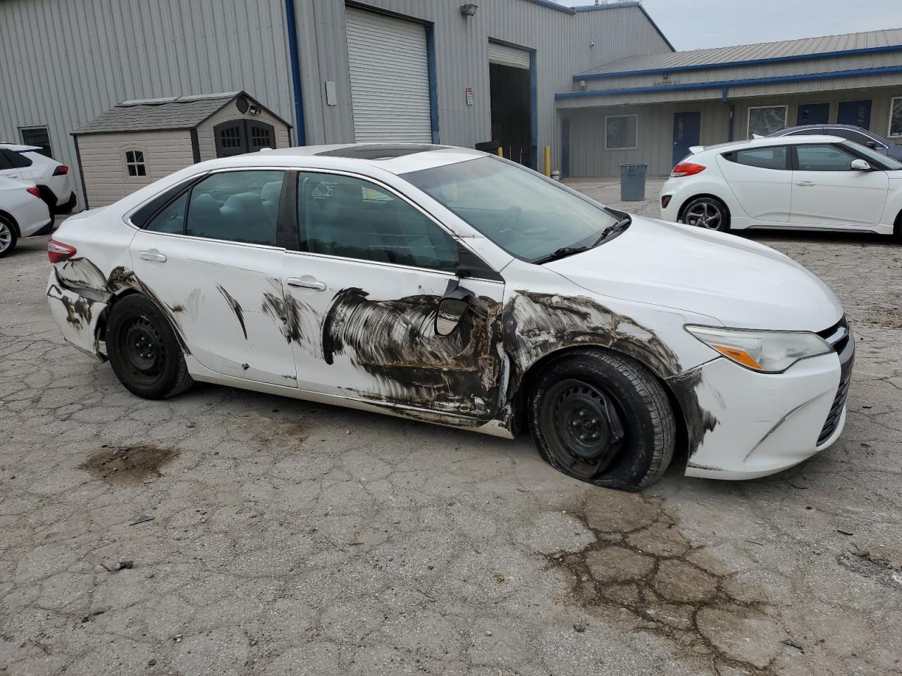 2017 Toyota Camry - Image 4