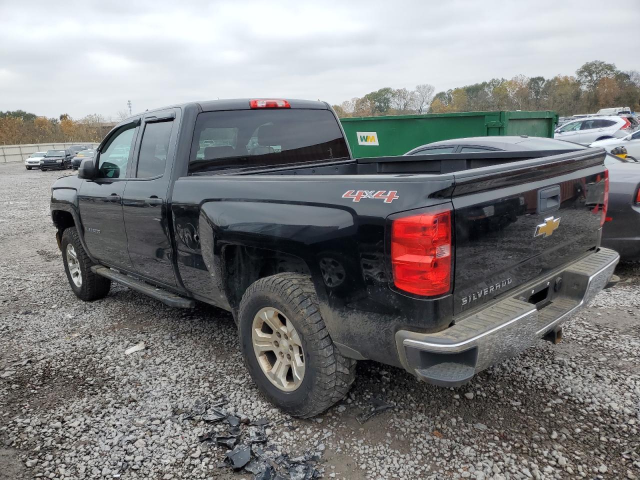 2015 Chevrolet Silverado - Image 2