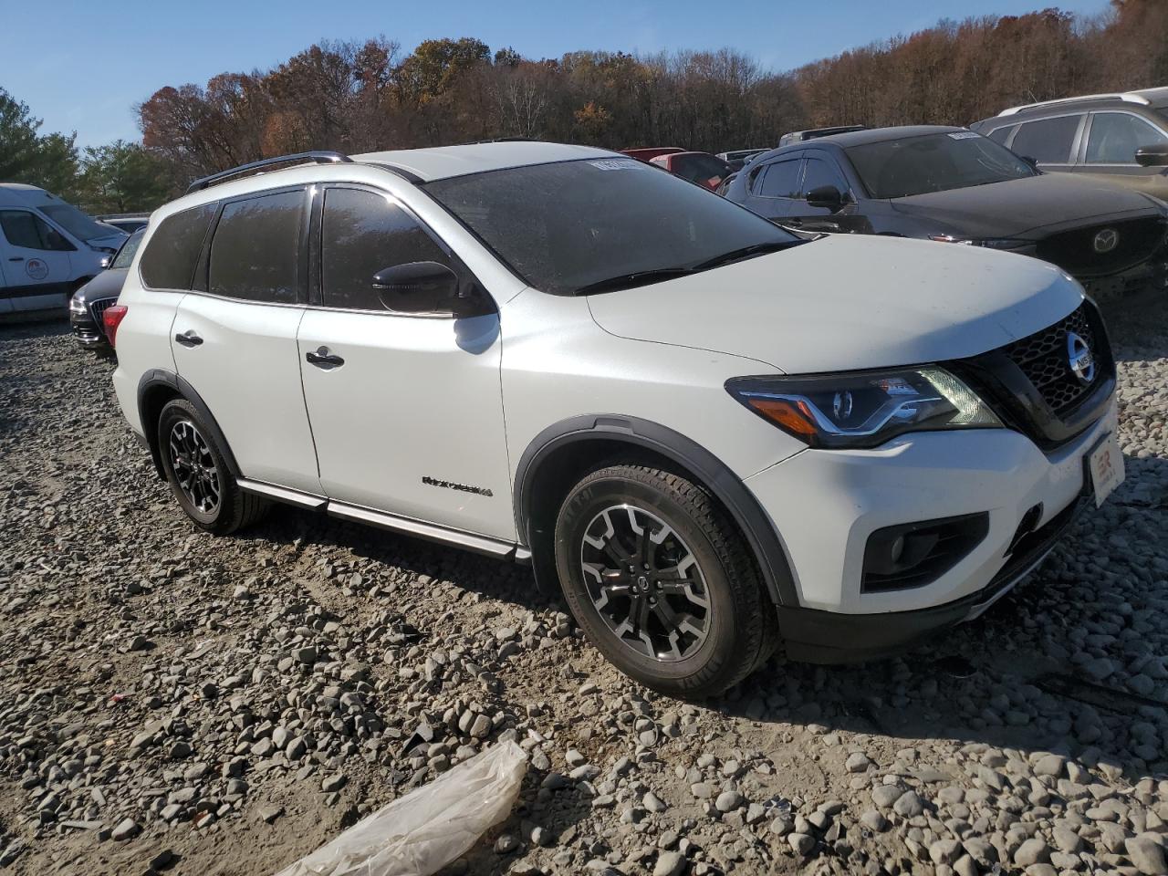 2020 Nissan Pathfinder - Image 4