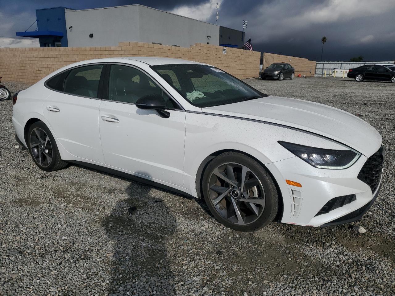 2021 Hyundai Sonata - Image 4