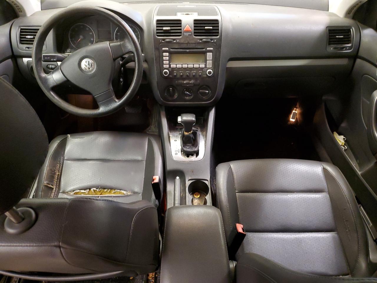 2007 Volkswagen Jetta 2.5 Option Package 1 VIN: 3VWRF71K77M039414 Lot: 80735404