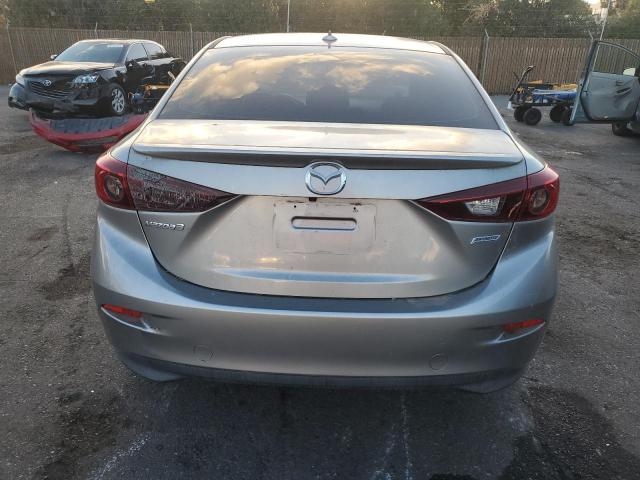  MAZDA 3 2016 Srebrny