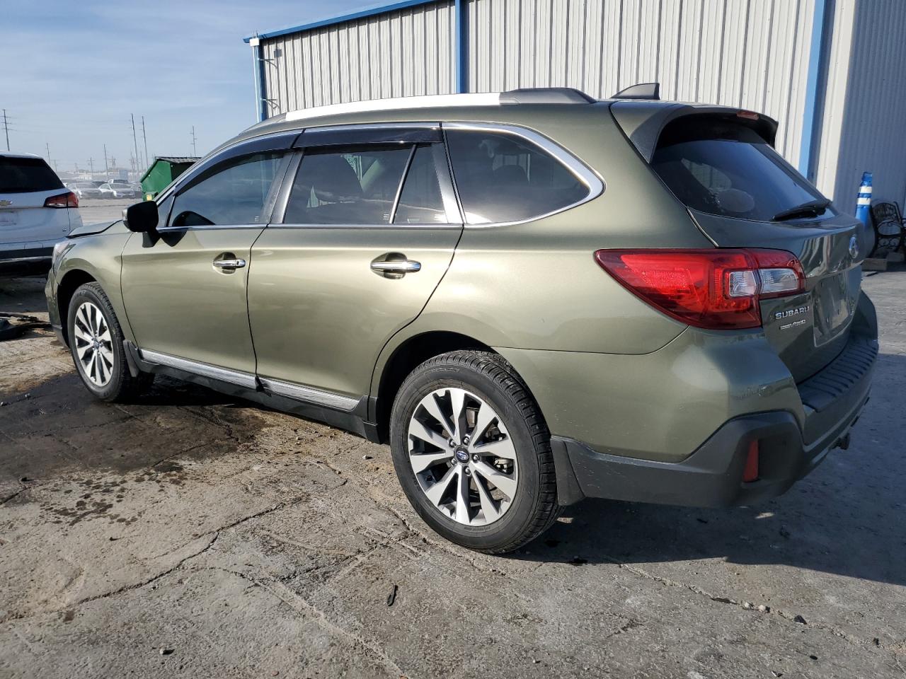 2019 Subaru Outback - Image 2