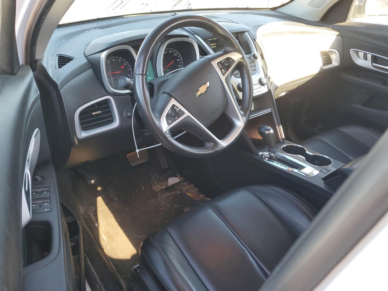 2017 Chevrolet Equinox - Image 8