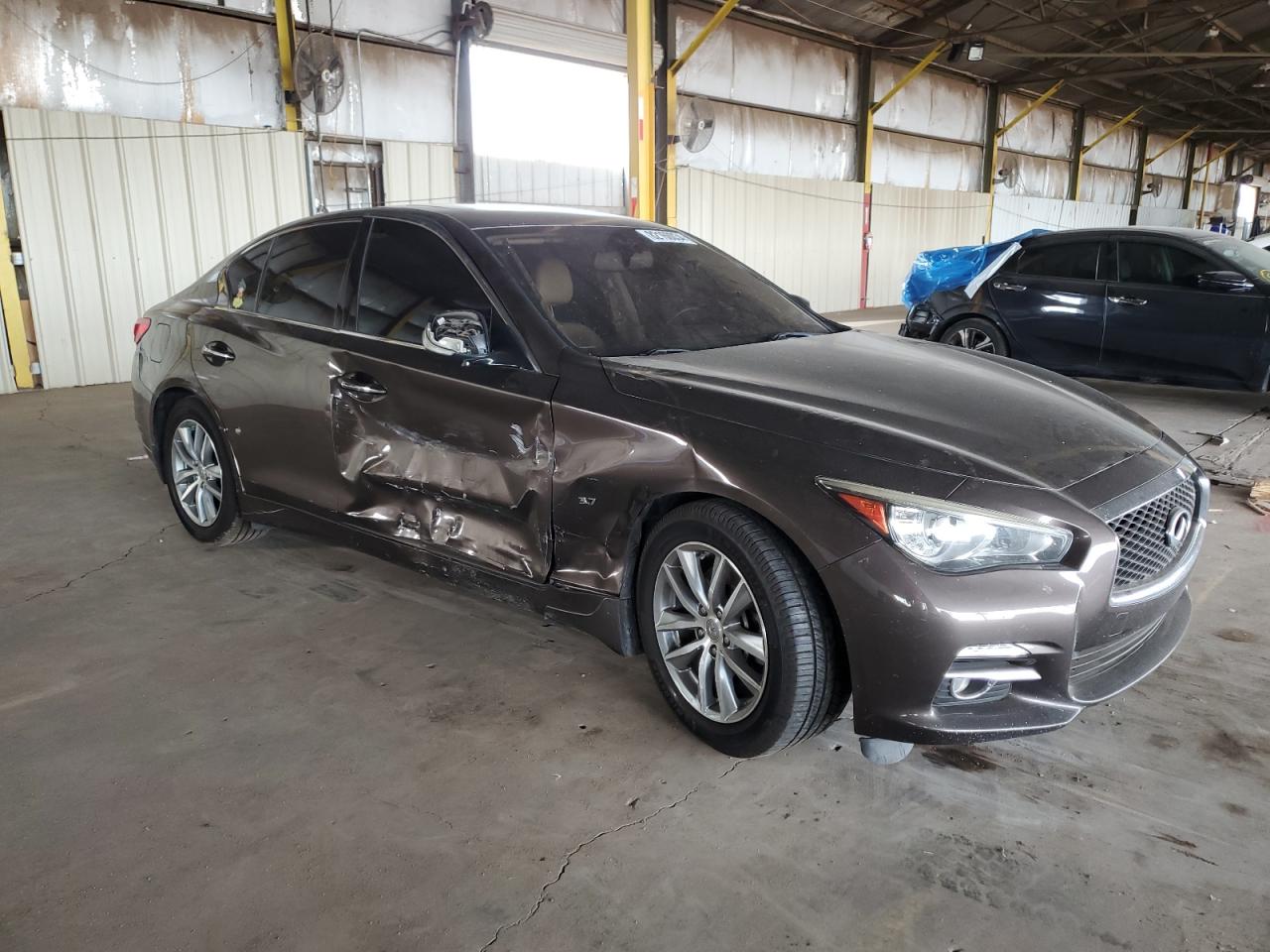 2015 Infiniti Q50 - Image 4