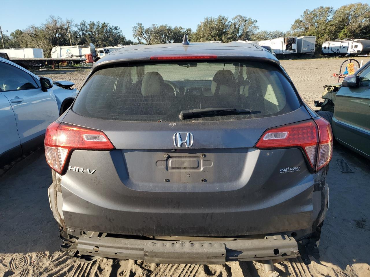 2017 Honda Hr-V Lx VIN: 3CZRU5H33HM722931 Lot: 79932574