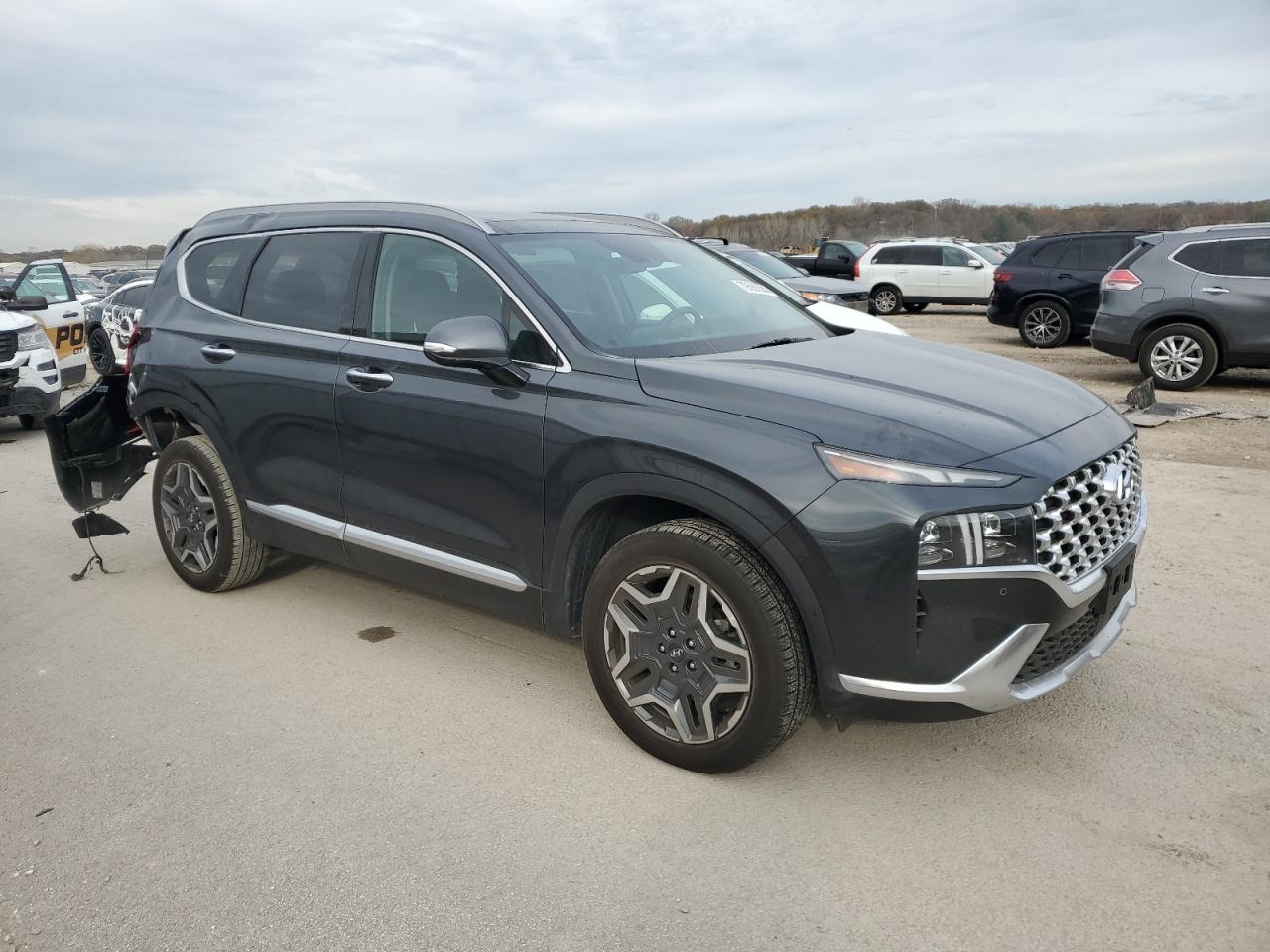2023 Hyundai Santa Fe - Image 4