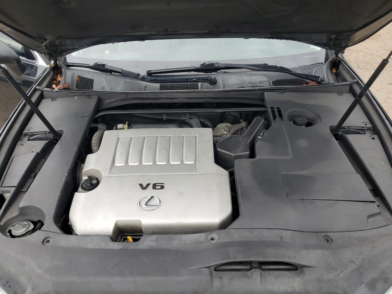 2010 Lexus ES - Image 12