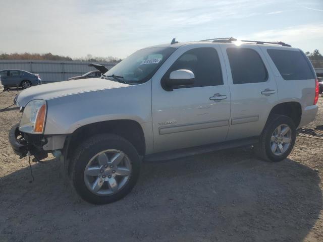 Parquets GMC YUKON 2013 Silver