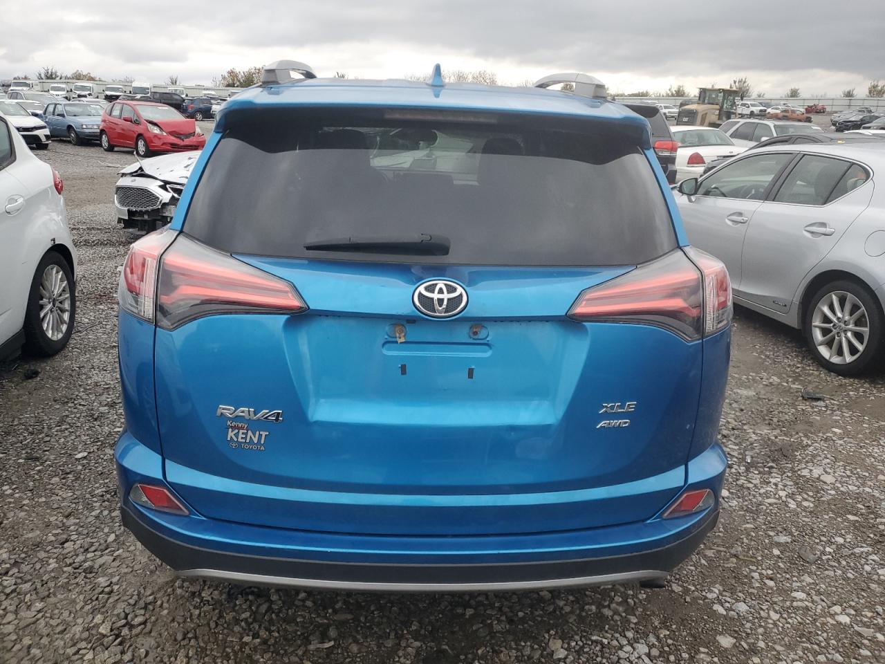 2017 Toyota Rav4 Xle VIN: 2T3RFREV9HW620173 Lot: 80560714