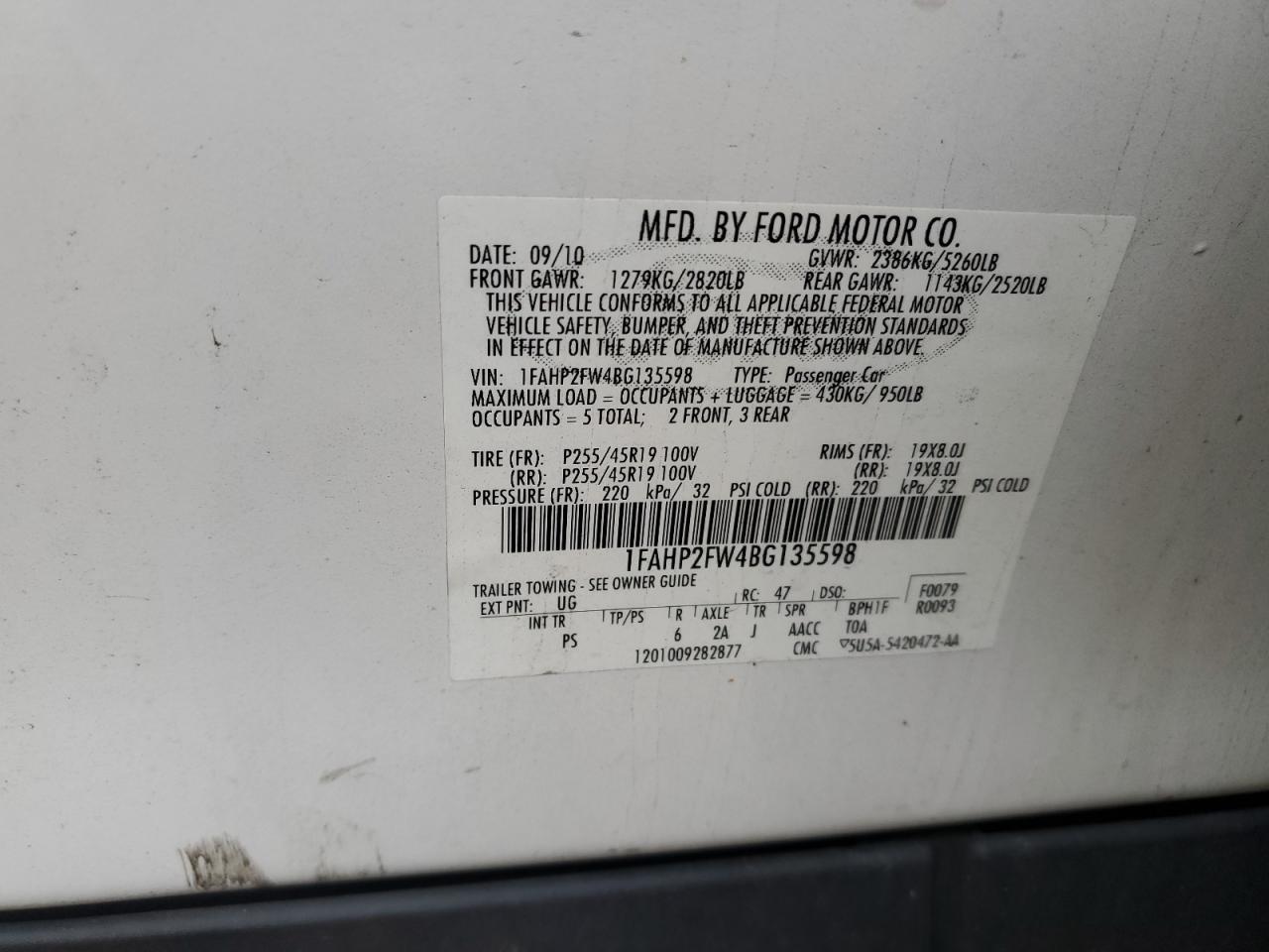 2011 Ford Taurus - Image 12