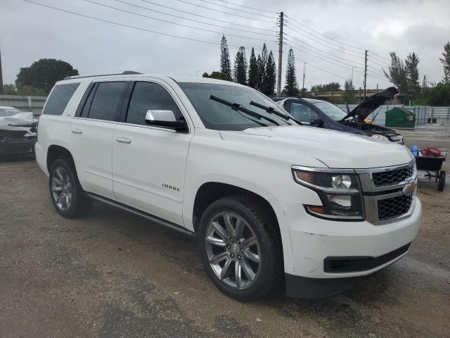 Parquets CHEVROLET TAHOE 2016 White