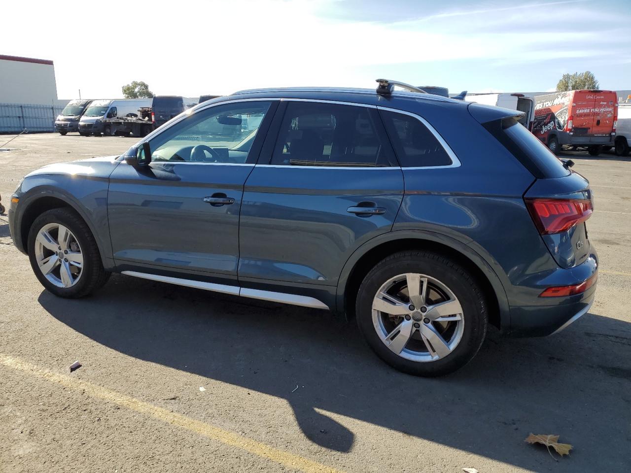 2018 Audi Q5 - Image 2