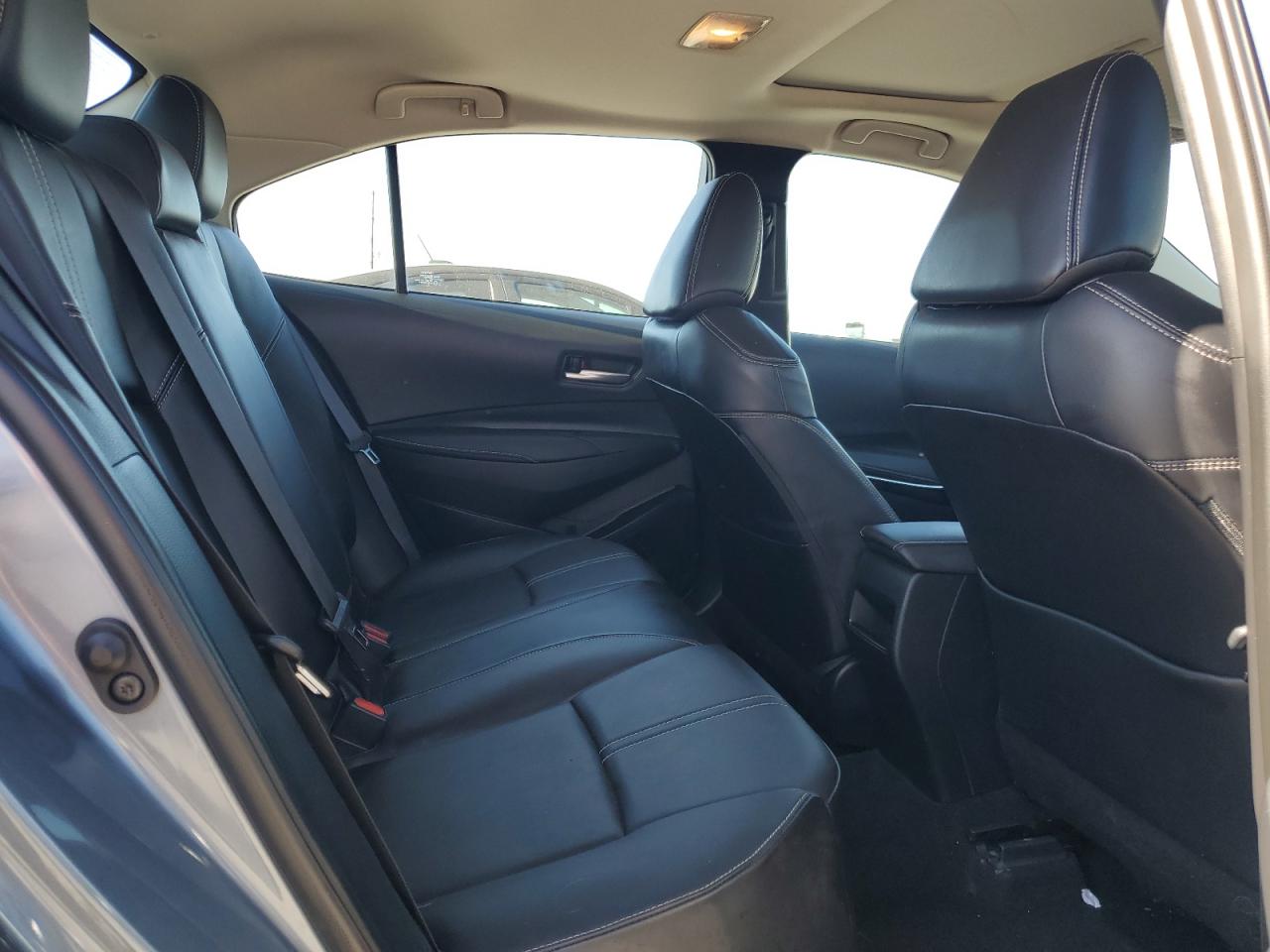 2021 Toyota Corolla - Image 10