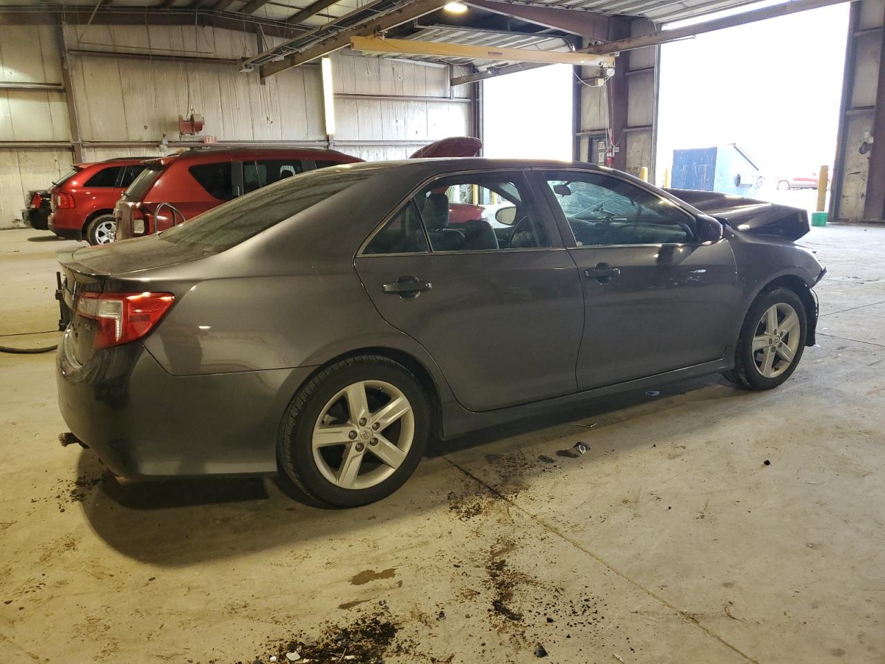 2014 Toyota Camry - Image 3