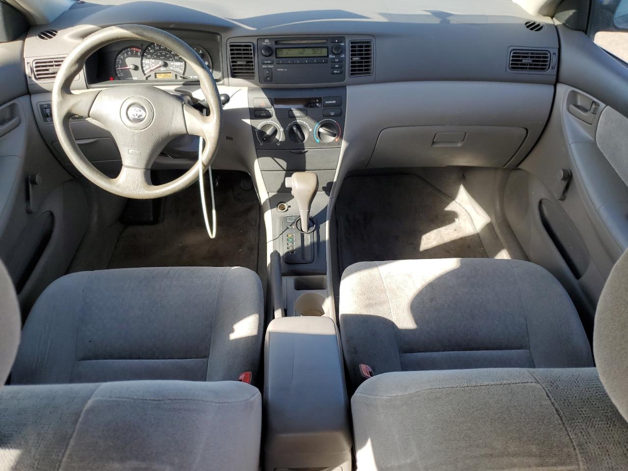 2004 Toyota Corolla - Image 8