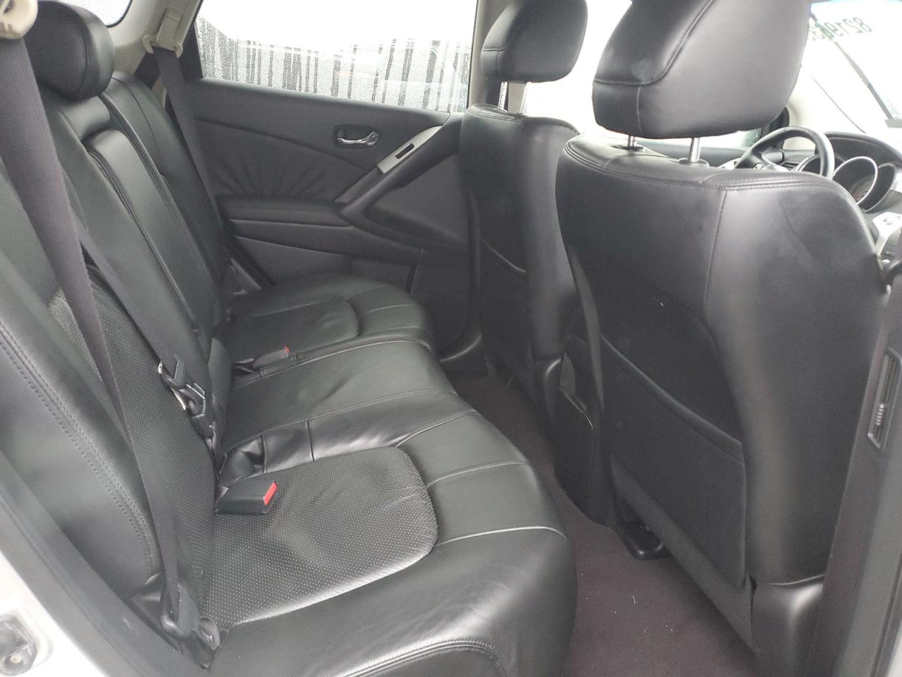 2009 Nissan Murano - Image 10