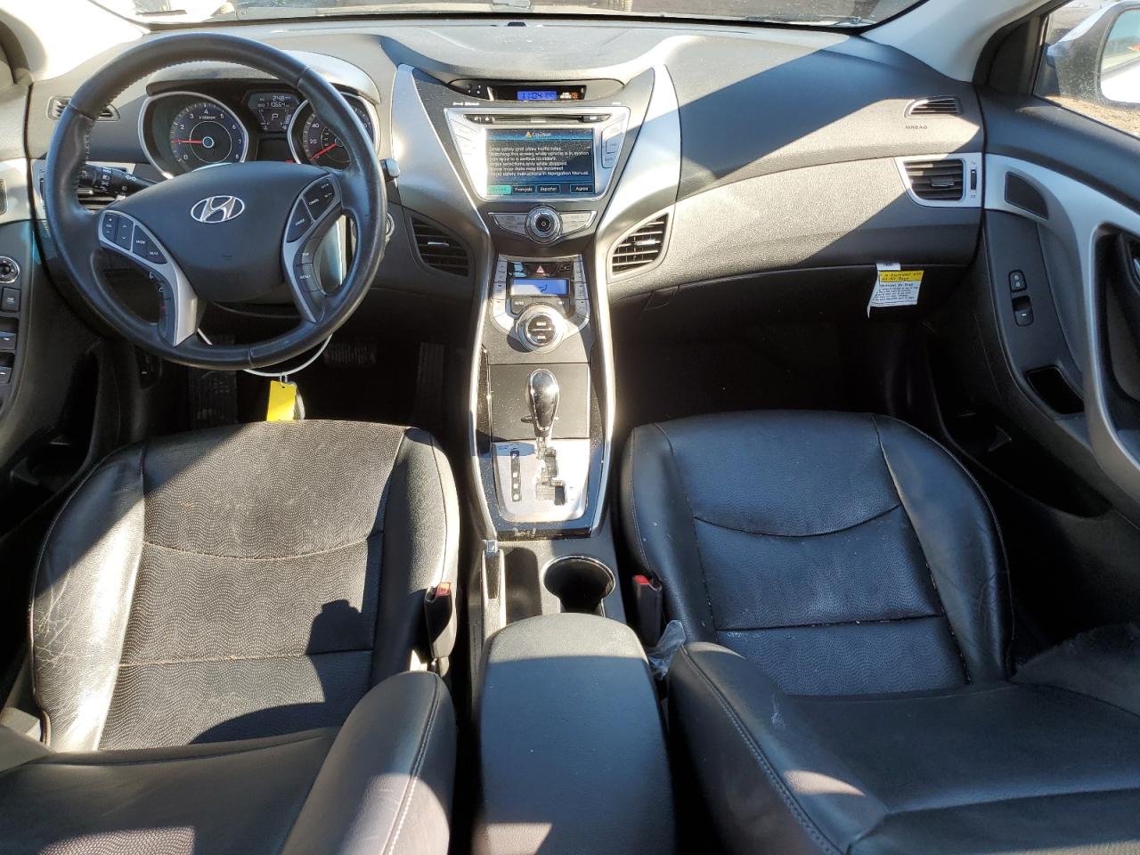 2013 Hyundai Elantra - Image 8