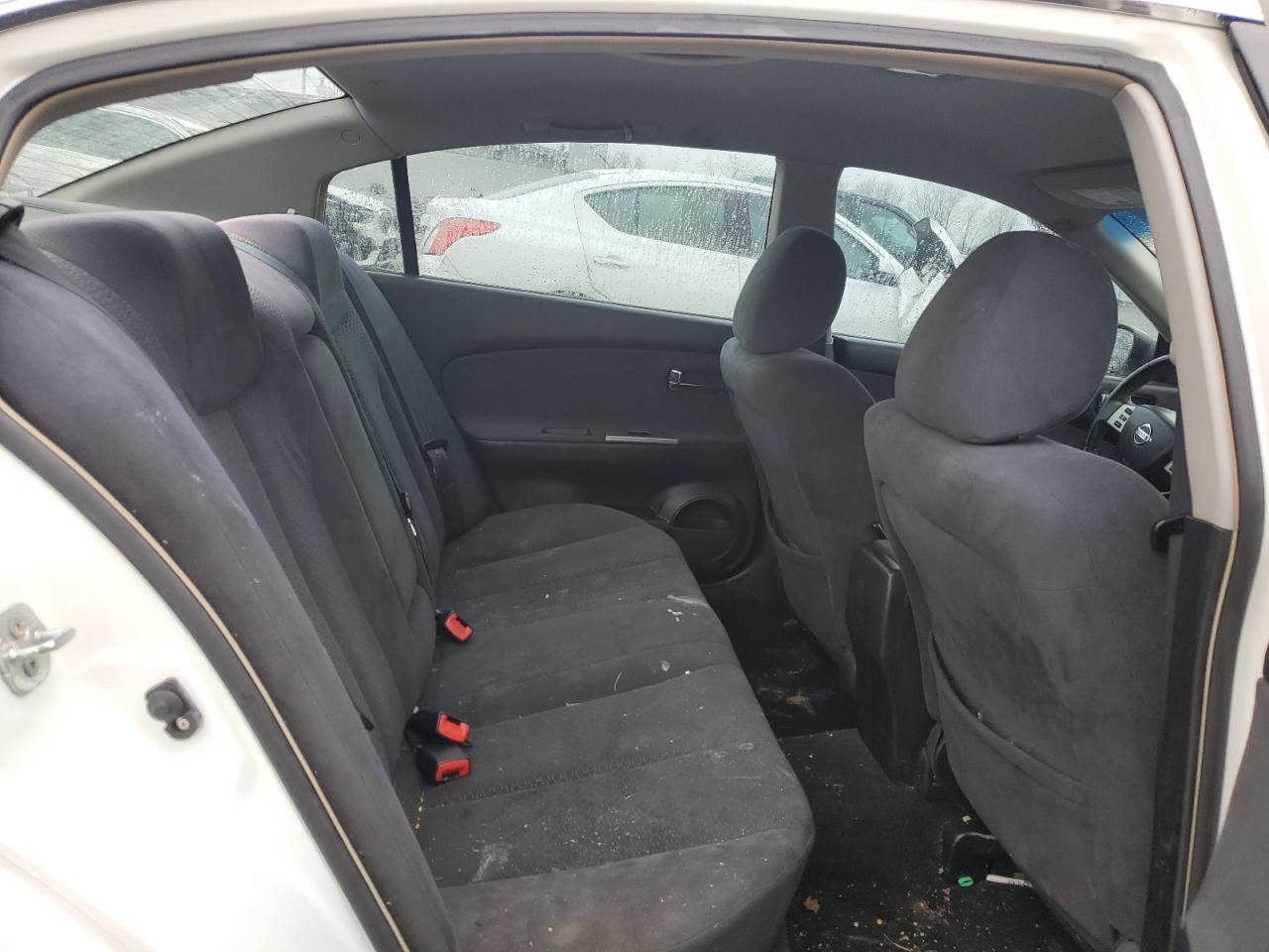 2006 Nissan Altima - Image 10