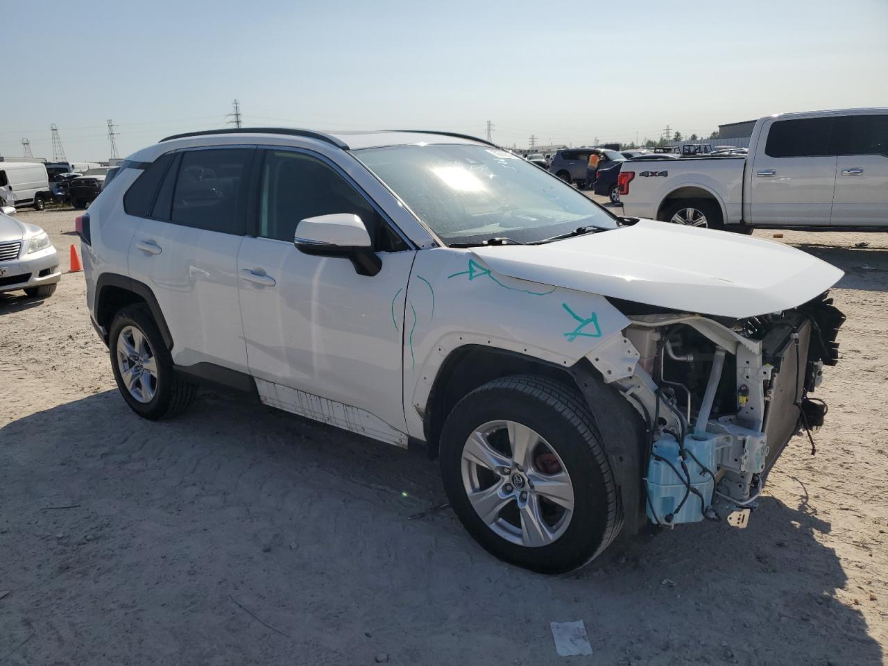 2019 Toyota RAV 4 - Image 4