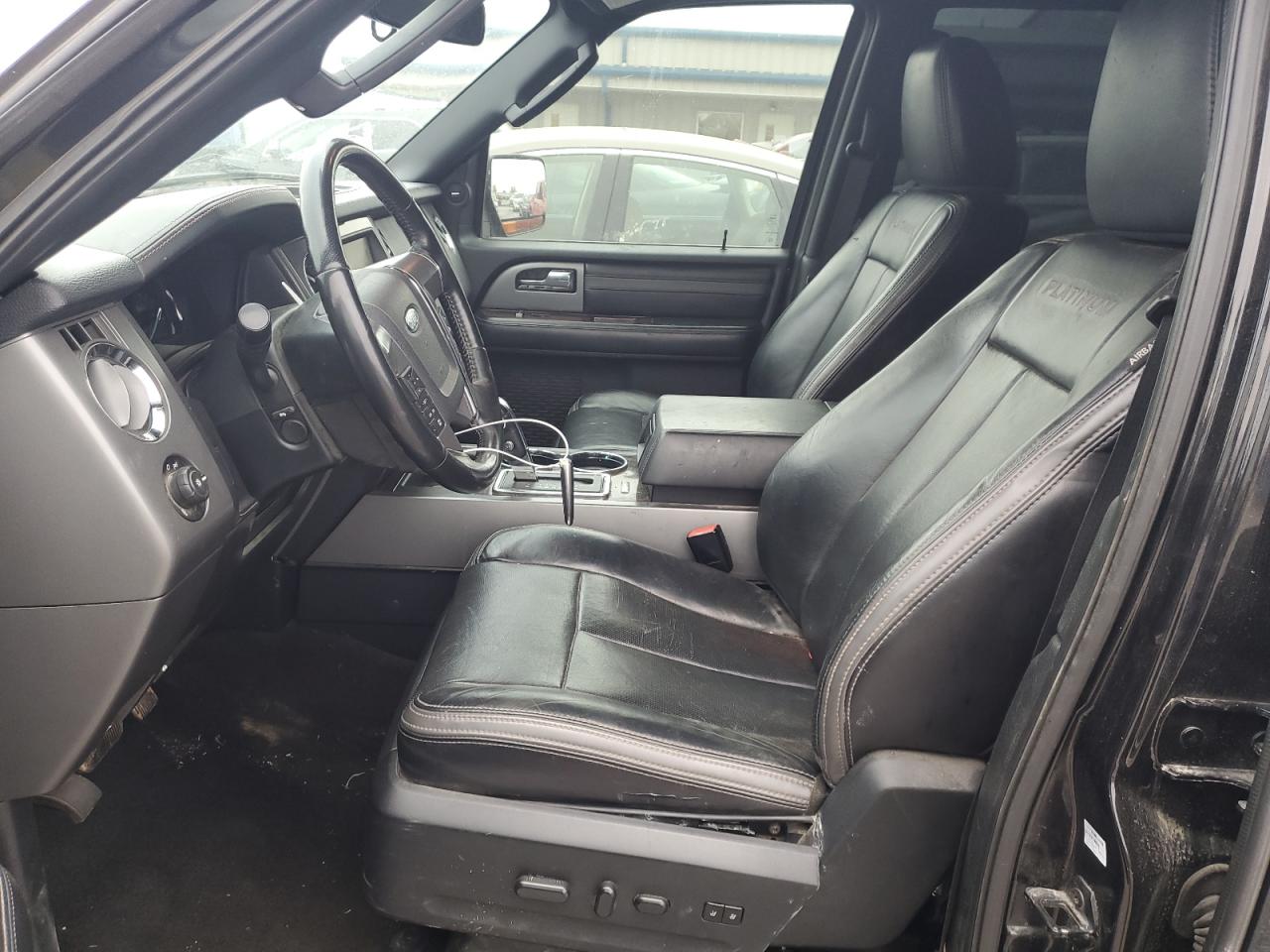 2015 Ford Expedition El Platinum VIN: 1FMJK1MT2FEF42877 Lot: 81974914