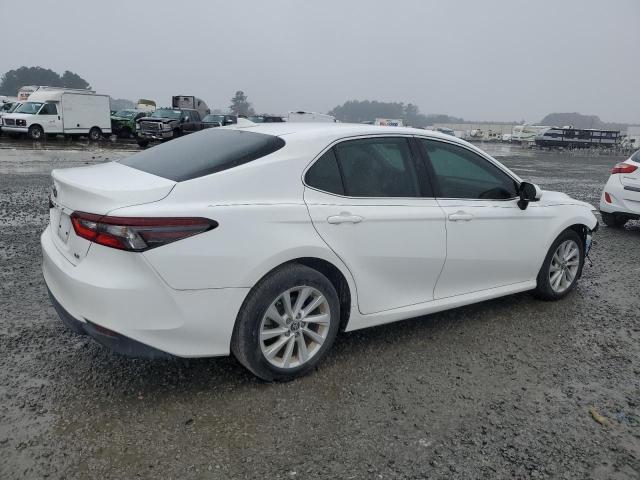 TOYOTA CAMRY 2023 Белый