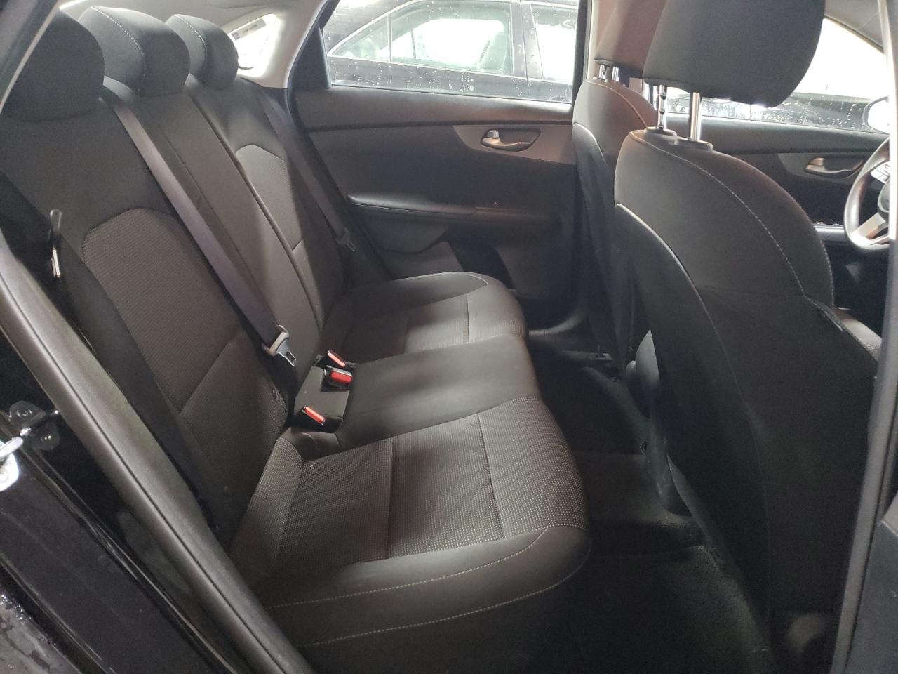 2019 Kia Forte - Image 10