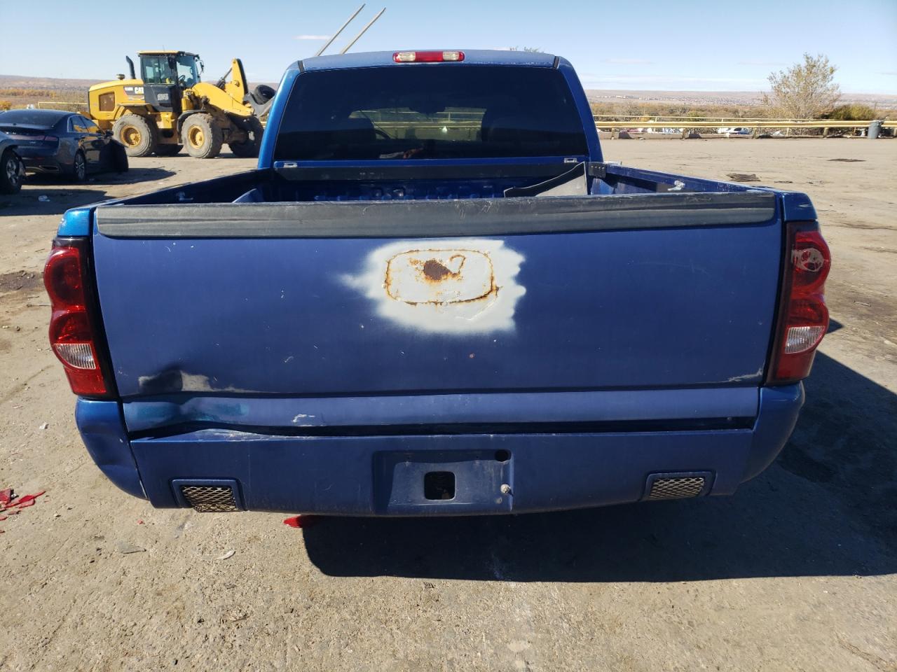 2004 Chevrolet Silverado - Image 6