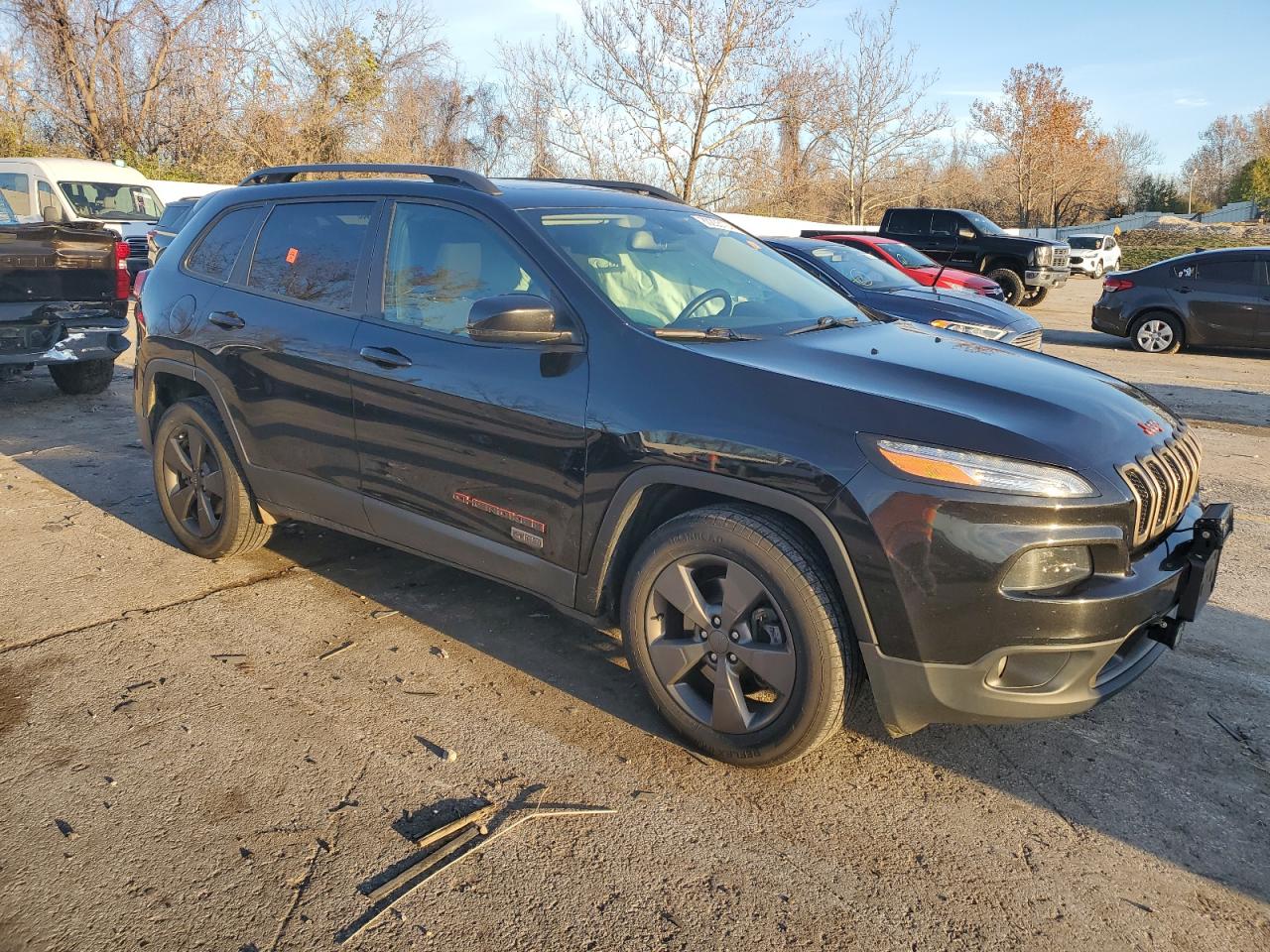 2016 Jeep Grand Cherokee - Image 4