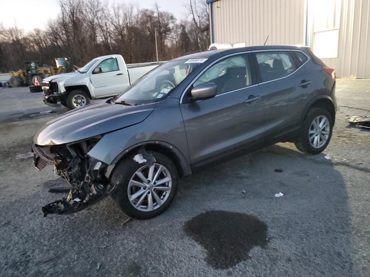 2018 Nissan Rogue - Image 1