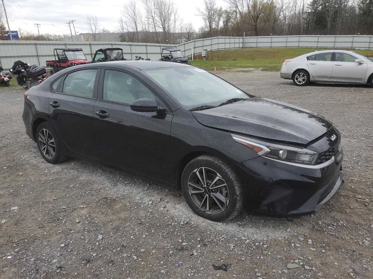 2022 Kia Forte - Image 4