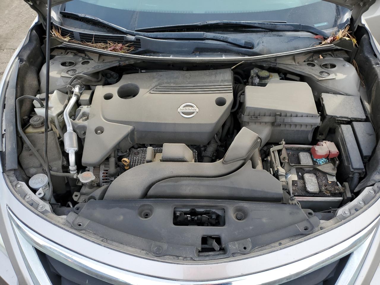 2015 Nissan Altima - Image 13