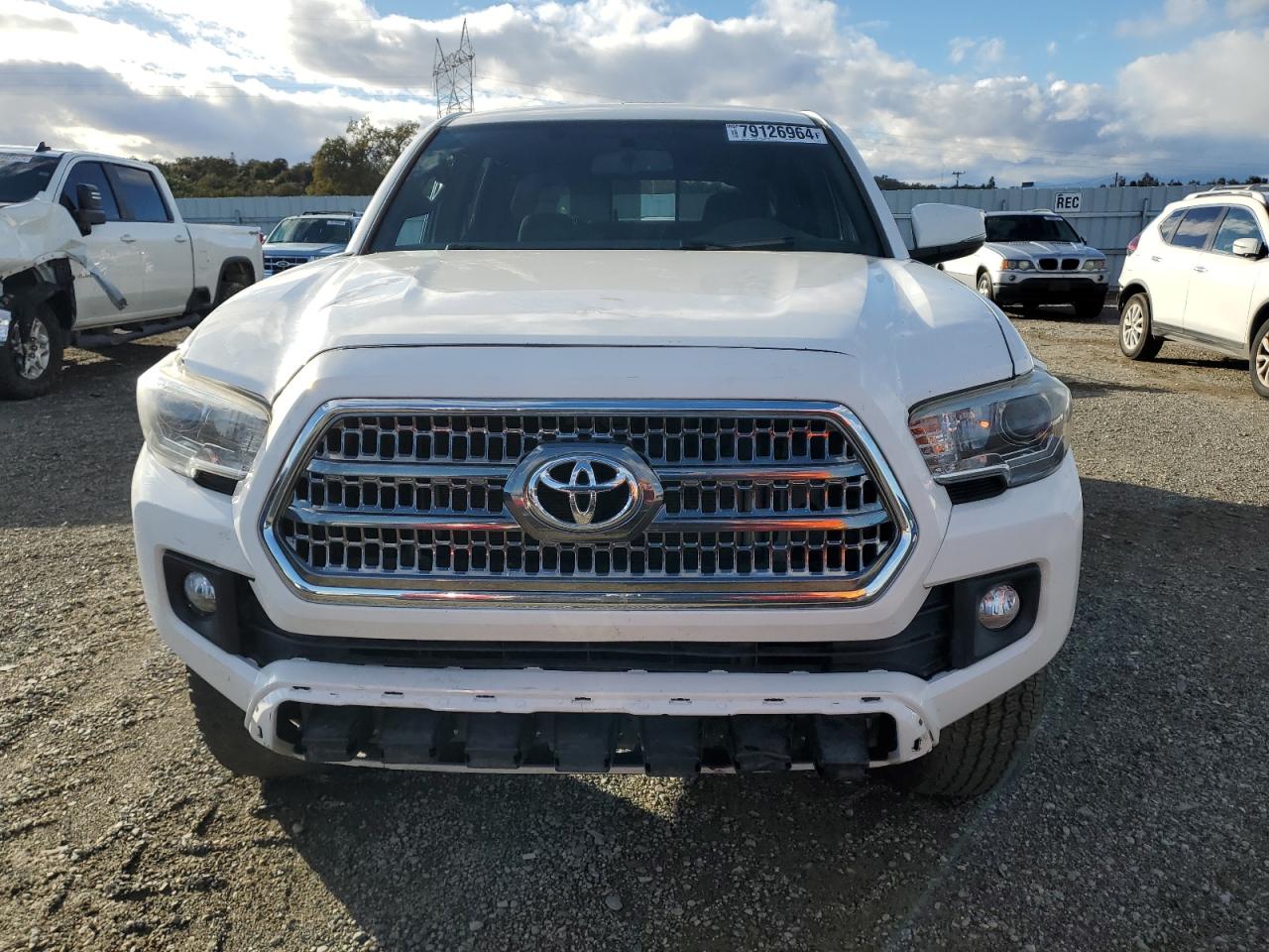 VIN 5TFCZ5AN8HX101235 2017 TOYOTA TACOMA no.5