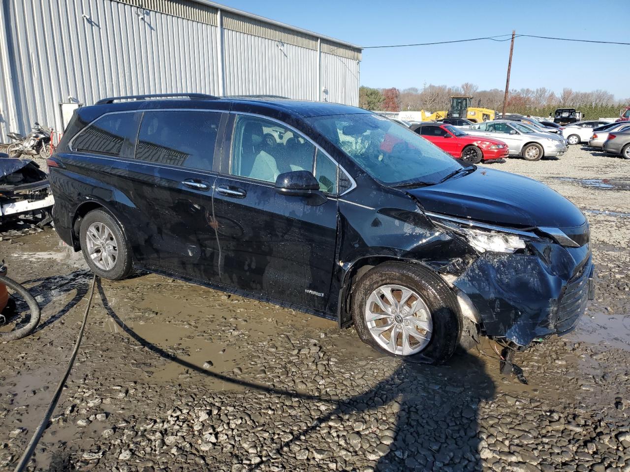 2021 Toyota Sienna - Image 4