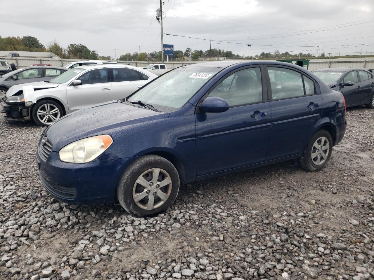 2009 Hyundai Accent - Image 1