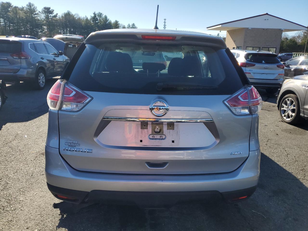 2016 Nissan Rogue - Image 6